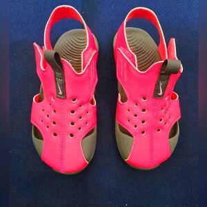 Nike Toddler sandals